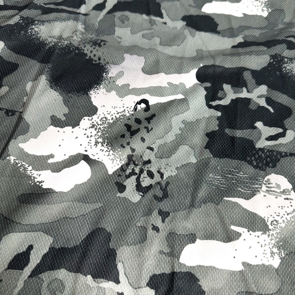 NEW NBA Black Gray Camo Sleeveless Tank Top Original $30 Tags Attached Mens M - Picture 3 of 5